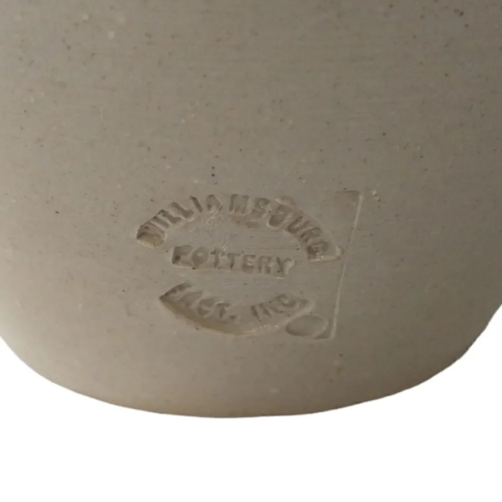 Williamsburg Pottery‎ Vase Two Handled  Blue Leaf Design Spring Summer Flowers.